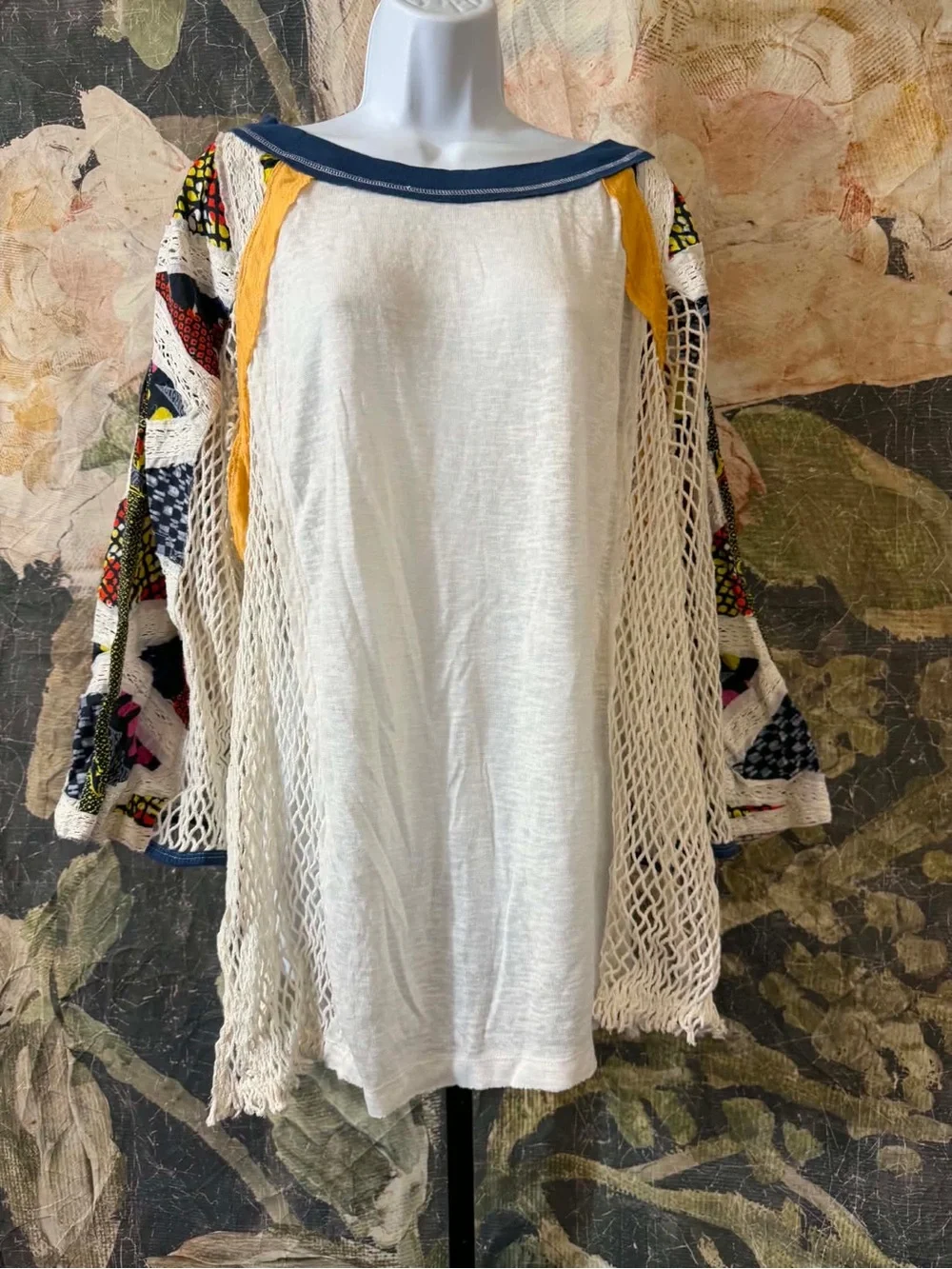Free People We The Free  Serengeti Top Tee Shirt Size M